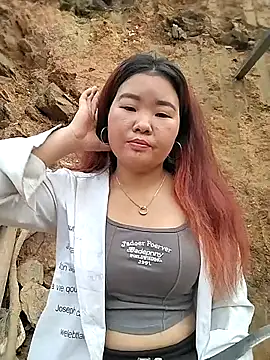 lylylove online show from March 2026 12:38:01 AM