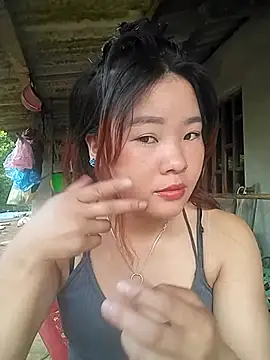 lylylove online show from July 2026 11:32:02 PM