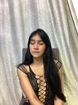 Kylie Patrick online show from November 2025 01:16:02 AM