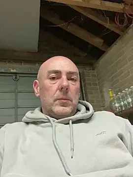 Snapshot of Richmcgee chatting on March 2026 08:23:02 PM Richmcgee online show from March 2026 08:23:02 PM