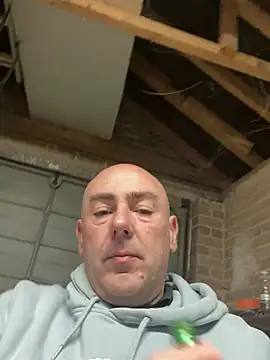 Snapshot of Richmcgee chatting on March 2026 07:25:01 PM Richmcgee online show from March 2026 07:25:01 PM