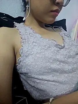 Snapshot of _Thaotam_ chatting on October 2025 11:09:01 AM Thaotam online show from October 2025 11:09:01 AM