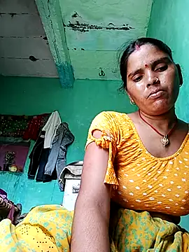 Snapshot of Sexy_queeny chatting on September 2025 08:41:02 AM Sexy queeny online show from September 2025 08:41:02 AM