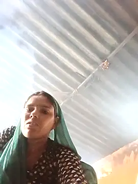 Snapshot of Sexy_queeny chatting on September 2025 02:06:01 AM Sexy queeny online show from September 2025 02:06:01 AM