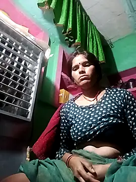 Snapshot of Sexy_queeny chatting on October 2025 11:18:02 PM Sexy queeny online show from October 2025 11:18:02 PM