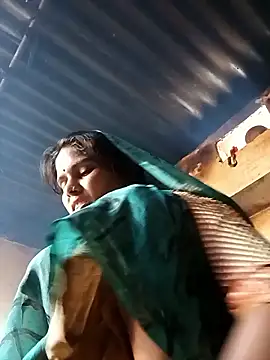 Snapshot of Sexy_queeny chatting on November 2025 03:08:02 AM Sexy queeny online show from November 2025 03:08:02 AM