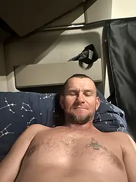 Snapshot of RoadDaddyXL chatting on September 2025 03:11:02 AM RoadDaddyXL online show from September 2025 03:11:02 AM