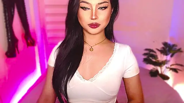 Snapshot of MissRumi_Hunter chatting on March 2026 10:06:01 PM MissRumi Hunter online show from March 2026 10:06:01 PM