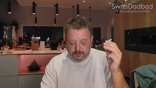 Snapshot of SwissDadbod chatting on September 2025 08:25:02 PM SwissDadbod online show from September 2025 08:25:02 PM