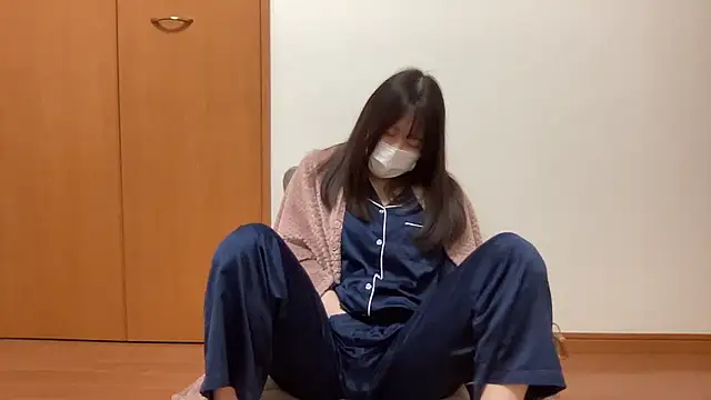 nuu u online show from November 2025 03:01:02 PM