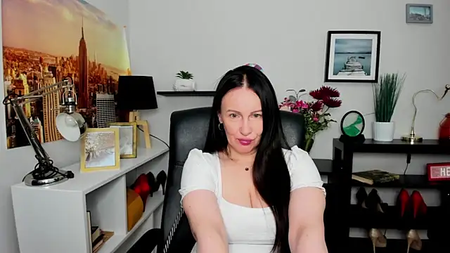 Snapshot of Velvet_Jasmine chatting on September 2025 05:41:01 AM Velvet Jasmine online show from September 2025 05:41:01 AM