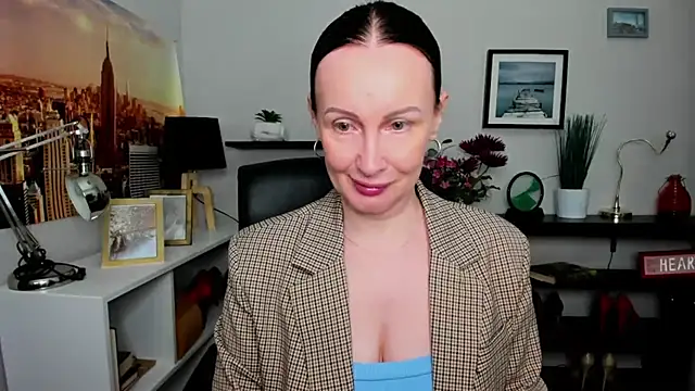 Snapshot of Velvet_Jasmine chatting on September 2025 05:31:01 AM Velvet Jasmine online show from September 2025 05:31:01 AM