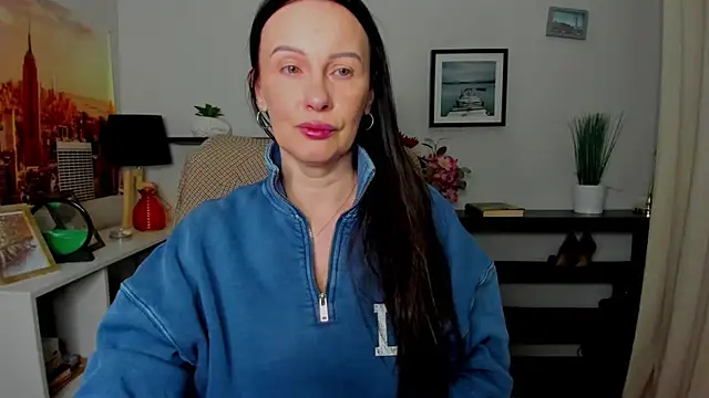 Snapshot of Velvet_Jasmine chatting on November 2025 06:34:01 AM Velvet Jasmine online show from November 2025 06:34:01 AM