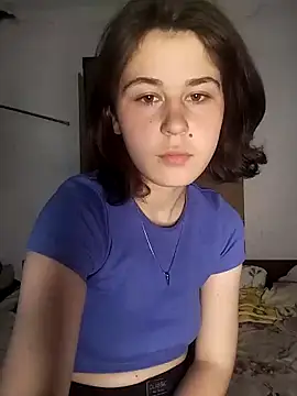 Snapshot of ToryTayler chatting on April 2026 07:49:01 PM ToryTayler online show from April 2026 07:49:01 PM