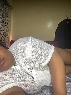 Snapshot of ThickTana chatting on April 2026 11:58:01 AM ThickTana online show from April 2026 11:58:01 AM