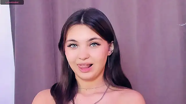 Snapshot of FunnyyMonkeyy chatting on November 2025 08:06:01 AM FunnyyMonkeyy online show from November 2025 08:06:01 AM