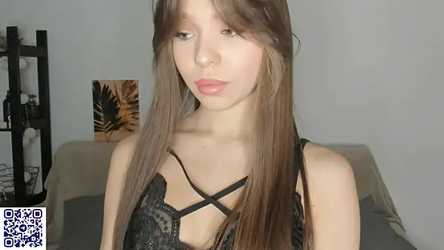 Snapshot of BlurryWish chatting on October 2025 01:55:02 PM BlurryWish online show from October 2025 01:55:02 PM