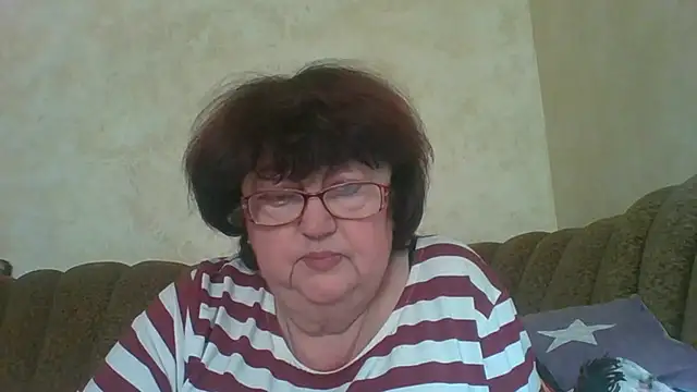 Snapshot of MilaSky5303 chatting on September 2025 01:23:02 PM MilaSky5303 online show from September 2025 01:23:02 PM