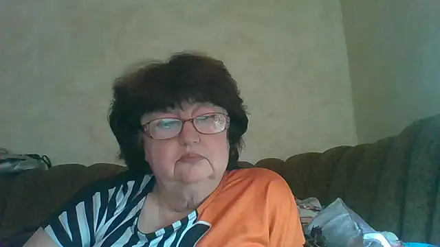 Snapshot of MilaSky5303 chatting on October 2025 10:15:02 AM MilaSky5303 online show from October 2025 10:15:02 AM