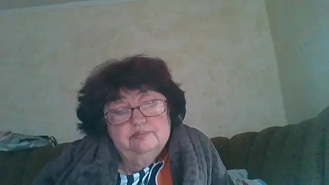 Snapshot of MilaSky5303 chatting on October 2025 10:27:02 AM MilaSky5303 online show from October 2025 10:27:02 AM