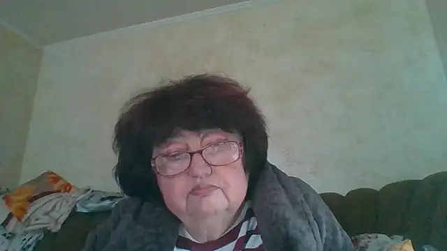 Snapshot of MilaSky5303 chatting on October 2025 09:01:01 AM MilaSky5303 online show from October 2025 09:01:01 AM