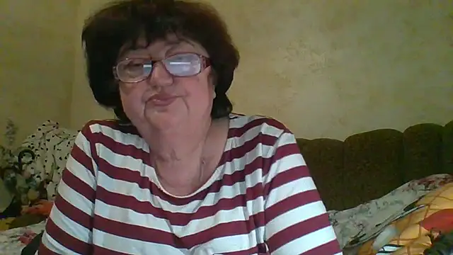 Snapshot of MilaSky5303 chatting on October 2025 10:36:01 PM MilaSky5303 online show from October 2025 10:36:01 PM