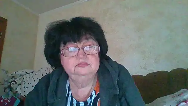 Snapshot of MilaSky5303 chatting on October 2025 12:09:01 PM MilaSky5303 online show from October 2025 12:09:01 PM