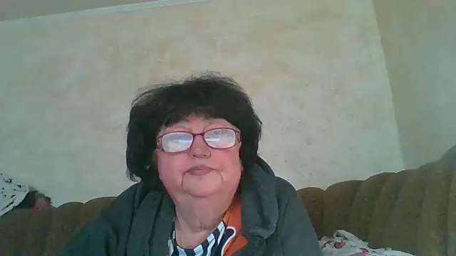 Snapshot of MilaSky5303 chatting on November 2025 08:59:01 AM MilaSky5303 online show from November 2025 08:59:01 AM