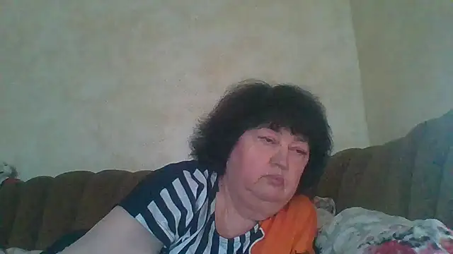 Snapshot of MilaSky5303 chatting on November 2025 09:10:01 AM MilaSky5303 online show from November 2025 09:10:01 AM