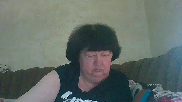 Snapshot of MilaSky5303 chatting on November 2025 09:23:01 AM MilaSky5303 online show from November 2025 09:23:01 AM