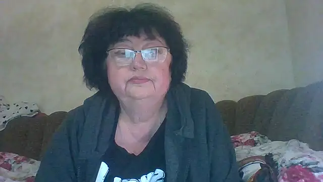 Snapshot of MilaSky5303 chatting on November 2025 09:34:01 AM MilaSky5303 online show from November 2025 09:34:01 AM