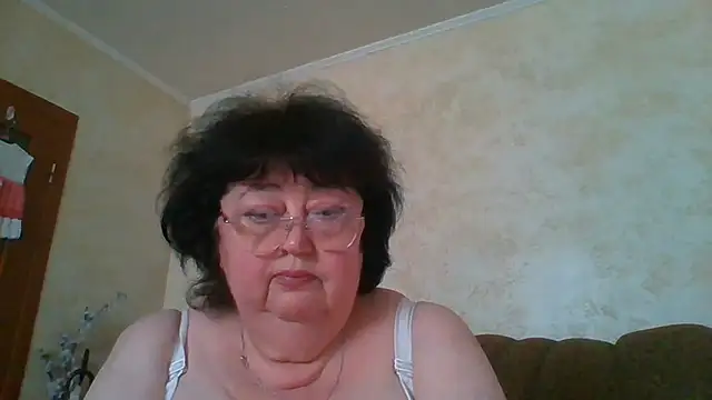 Snapshot of MilaSky5303 chatting on July 2026 11:50:01 AM MilaSky5303 online show from July 2026 11:50:01 AM