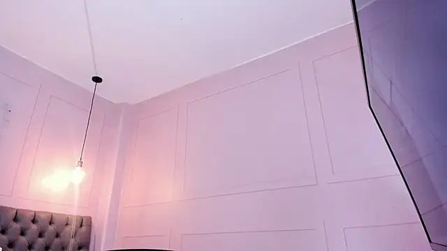 Snapshot of Briana_24 chatting on October 2025 12:05:01 PM Briana 24 online show from October 2025 12:05:01 PM