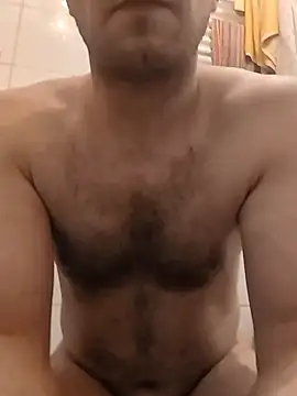 Snapshot of MC353535 chatting on April 2026 12:19:01 AM MC353535 online show from April 2026 12:19:01 AM