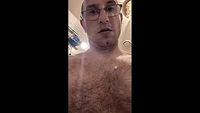 Snapshot of MC353535 chatting on May 2026 12:07:02 AM MC353535 online show from May 2026 12:07:02 AM