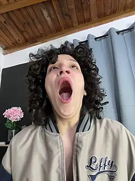 TeensNews18 online show from February 2026 11:22:01 AM