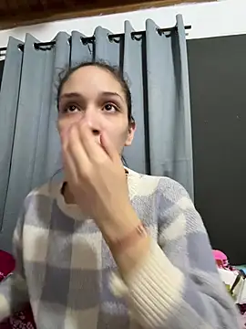 TeensNews18 online show from April 2026 11:33:02 PM