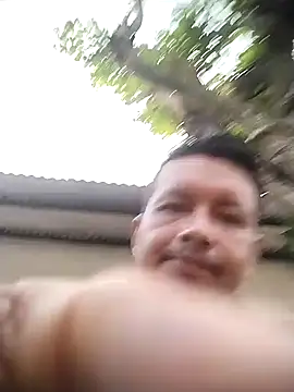 colombiano198720 online show from November 2025 11:25:02 AM