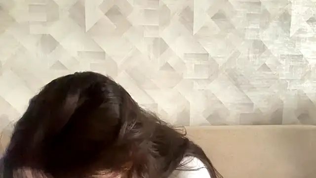 Snapshot of CarylWeatherholtz chatting on November 2025 10:49:02 AM CarylWeatherholtz online show from November 2025 10:49:02 AM