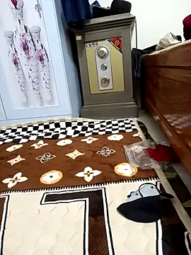 Snapshot of Mainay0033 chatting on September 2025 09:59:02 PM Mainay0033 online show from September 2025 09:59:02 PM