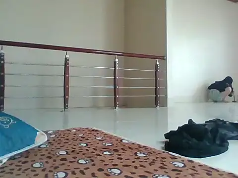 Snapshot of Mainay0033 chatting on October 2025 04:53:02 AM Mainay0033 online show from October 2025 04:53:02 AM