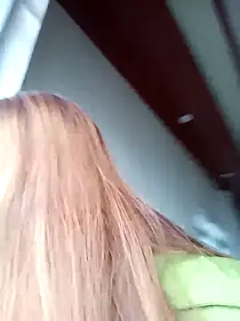 Snapshot of Mainay0033 chatting on October 2025 10:37:02 AM Mainay0033 online show from October 2025 10:37:02 AM