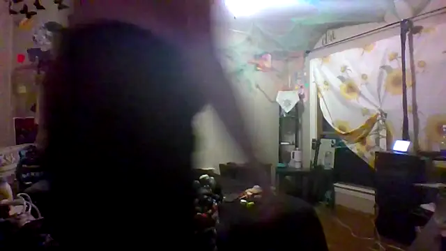 Bored Grandma online show from September 2025 01:18:02 AM