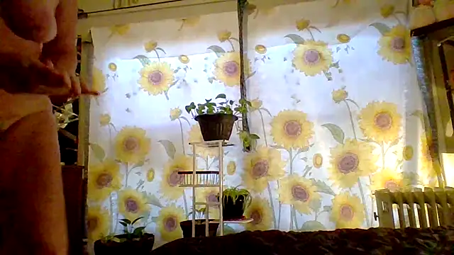 Bored Grandma online show from December 2025 10:15:02 PM