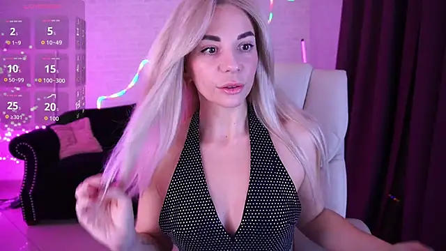 Snapshot of BellaRayyy chatting on February 2026 09:02:01 PM BellaRayyy online show from February 2026 09:02:01 PM