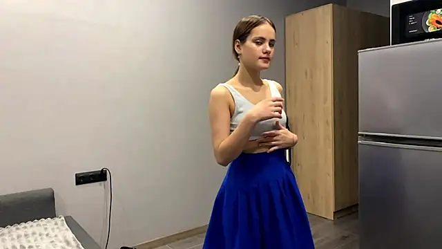 Snapshot of AiMinix chatting on September 2025 04:07:01 PM AiMinix online show from September 2025 04:07:01 PM