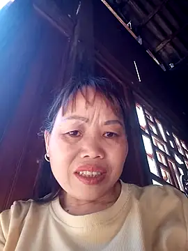  YooY  online show from November 2025 03:09:02 AM