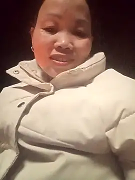  YooY  online show from December 2025 01:43:02 AM