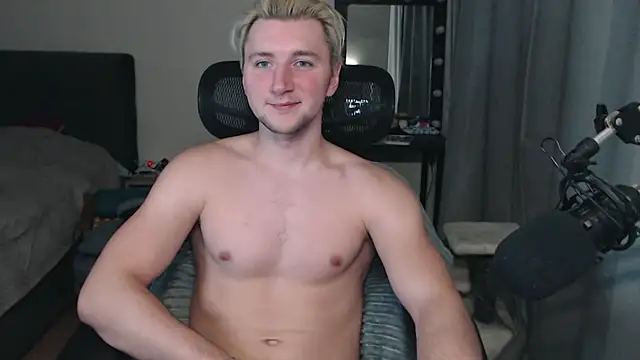 Snapshot of Elvin_Vaenight chatting on October 2025 12:31:01 AM Elvin Vaenight online show from October 2025 12:31:01 AM