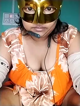Snapshot of mimi87hoty chatting on April 2026 10:02:02 AM mimi87hoty online show from April 2026 10:02:02 AM